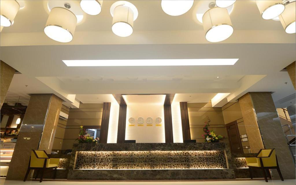 Diversion 21 Hotel Iloilo City Exterior photo