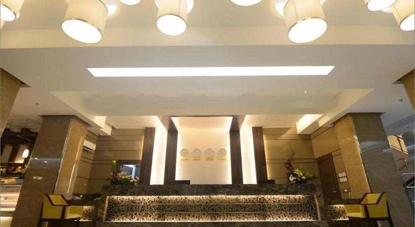 Diversion 21 Hotel Iloilo City Exterior photo